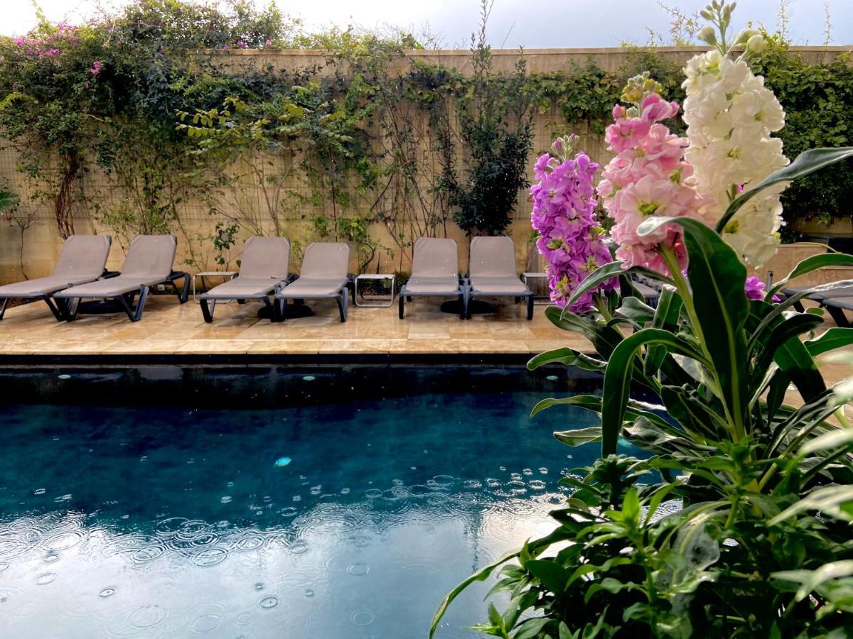 The Village Boutique And Spa Naxxar Екстер'єр фото
